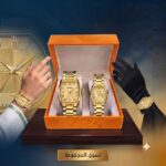⁦طقم ساعات يد متطابق للزوجين بلون ذهبي وتصميم كلاسيكي موحد⁩ - الصورة ⁦4⁩