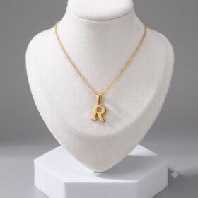 Delicate Initial 'R' Pendant Necklace